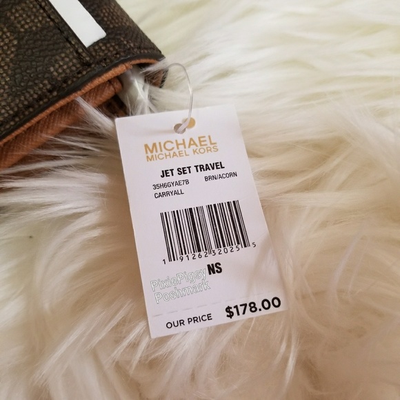 Michael Kors Jet Set Carryall Signature Wallet - Picture 4 of 7